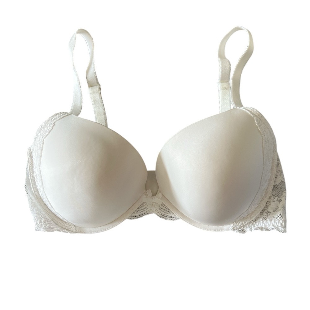 Victoria’s Secret White Convertible Push Up Bra Size 36DD
